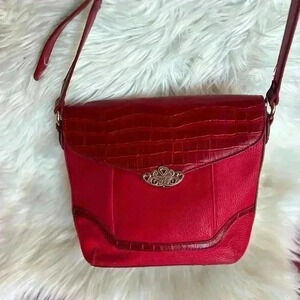 Coldwater Creek Red Leather Crossbody Bag Croc Embossed Trim, Adjustable Vintage